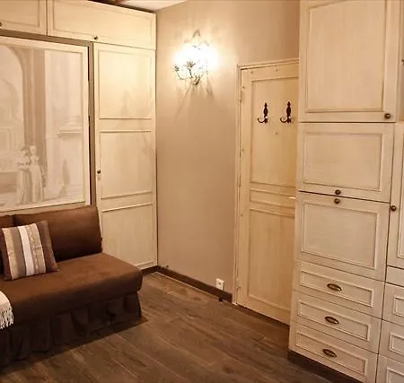 Studio Ormesson Apartment Paris
