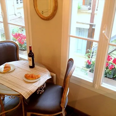 Studio Ormesson Appartement *