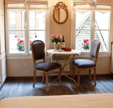 Studio Ormesson Apartment Paris