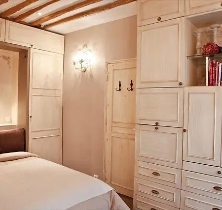 Studio Ormesson Parijs